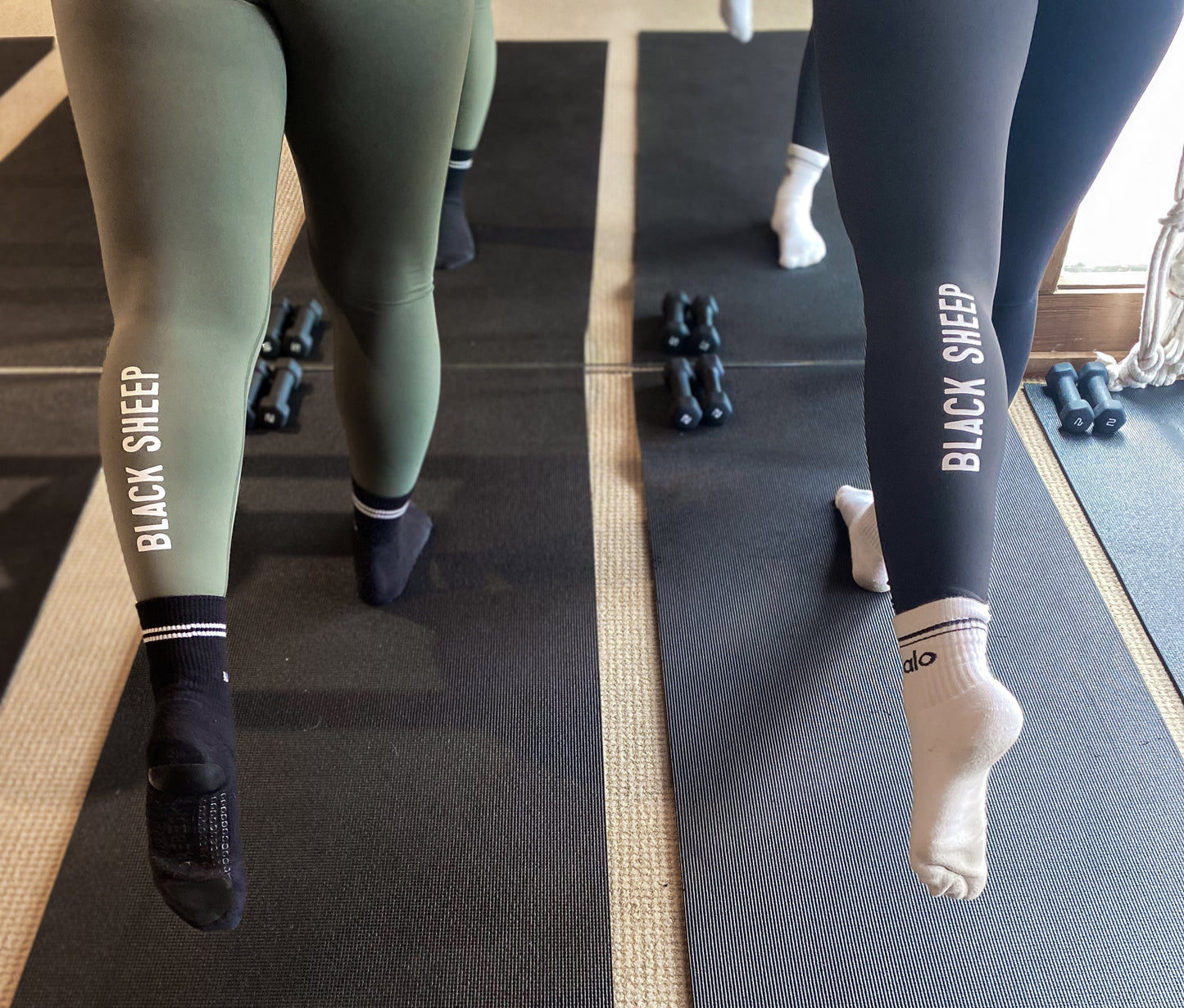 Black Sheep Willow 7/8 Legging